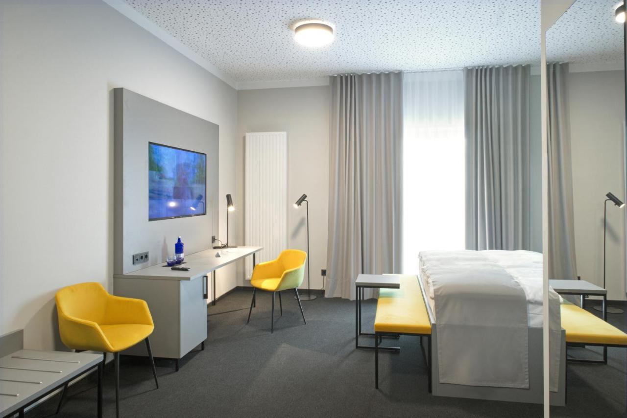 Hotel Adler Muenster Bagian luar foto